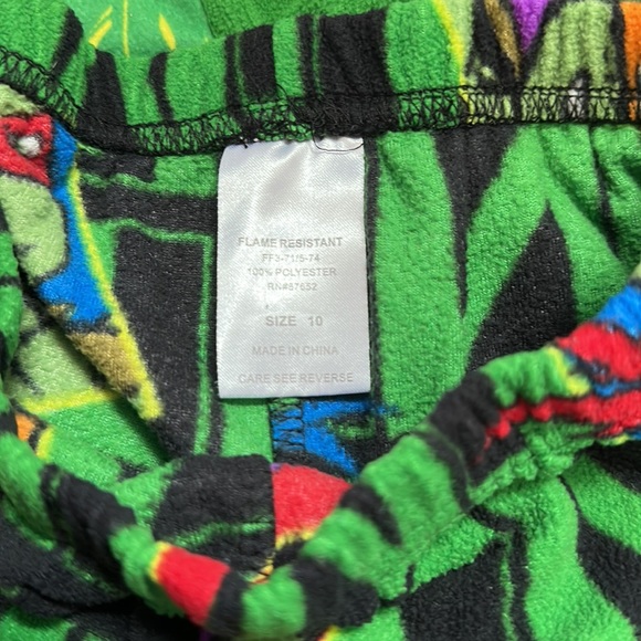 TMNT pajamas - Picture 5 of 5